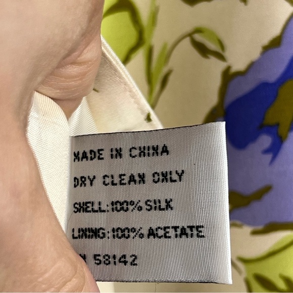 Floral Silk Blazer Women’s Size 8 Jacket Long Sleeves Shoulder Pads Lightweight - Picture 6 of 11